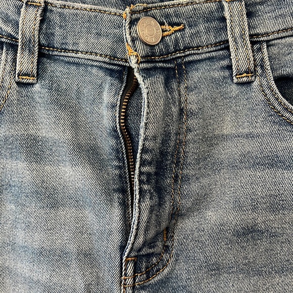 BDG high waisted stretchy 27W Girlfriend Jean - Picture 2 of 6